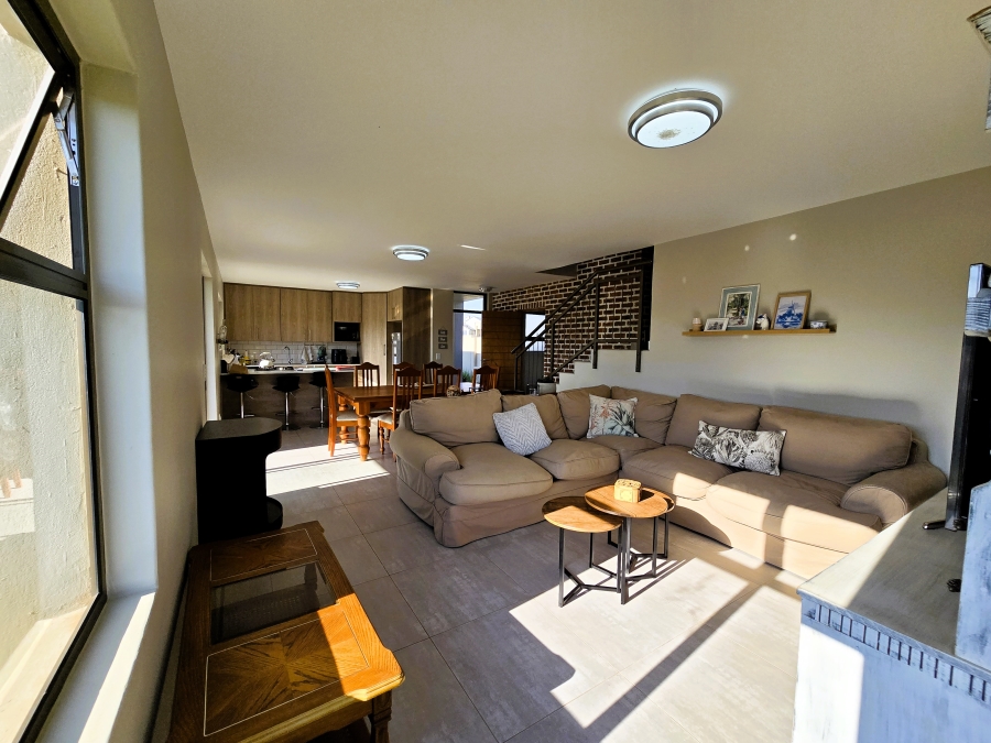 3 Bedroom Property for Sale in La Camargue Private Country Estate North West